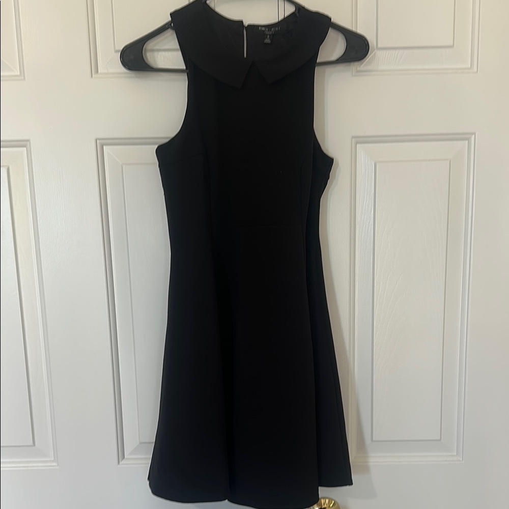 Elegant Black Sleeveless Dress